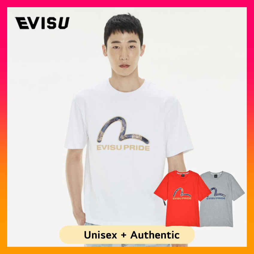 EVISU Cast Applique Hills Loose Fit T shirt